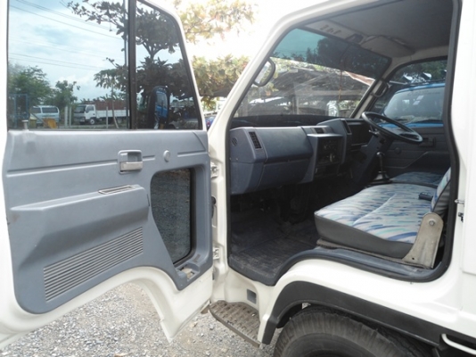 ขายด่วน 4 ล้อกลาง ISUZU NHR