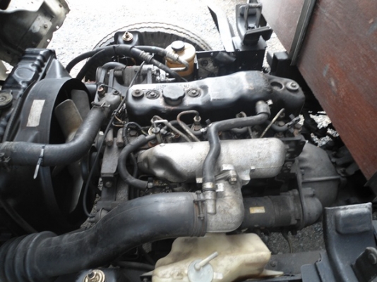 ขายด่วน 4 ล้อกลาง ISUZU NHR