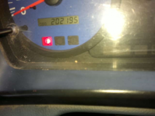 รถฮีโน่ 6 ล้อดั้ม FC4J 175 แรงม้า ปี 49  สนใจติดต่อ 081 - 6079515