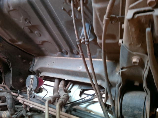 รถฮีโน่ 6 ล้อดั้ม FC4J 175 แรงม้า ปี 49  สนใจติดต่อ 081 - 6079515