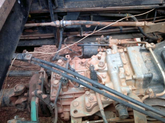 รถฮีโน่ 6 ล้อดั้ม FC4J 175 แรงม้า ปี 49  สนใจติดต่อ 081 - 6079515