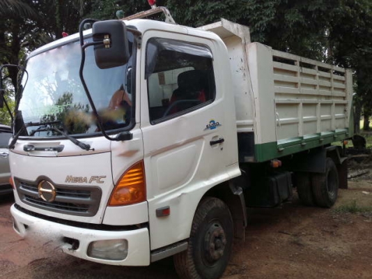 รถฮีโน่ 6 ล้อดั้ม FC4J 175 แรงม้า ปี 49  สนใจติดต่อ 081 - 6079515