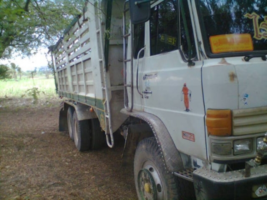 HINO  ZUMO   227    2 เพลาดั้ม เครื่อง   EM100     เดิม  เกียร์อีตั้น  แม่ลูกดั้ม