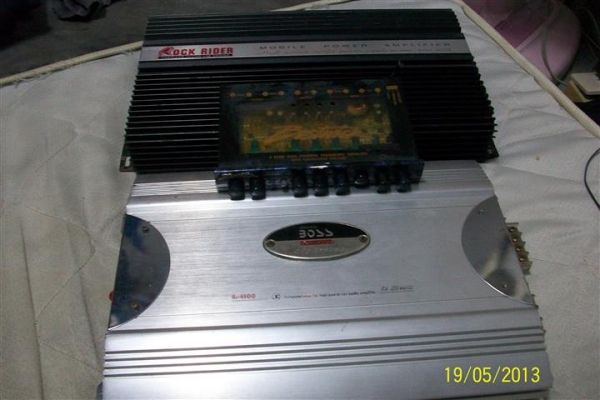 เหลือ 2ch ตัวเดียว 1000 พร้อมส่่งธรรมดา