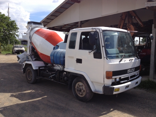 รถโม่ปูนISUZU FORWARD 175HP