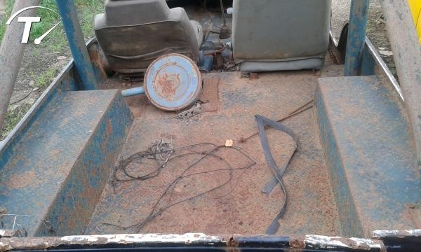 ขายรถจิ๊บหน้ากบเครื่องนิสสันSD22ดีเซลโฟร์วิล4x4ใช้ได้(ไม่มีทะเบียน))ขายตามสภาพ