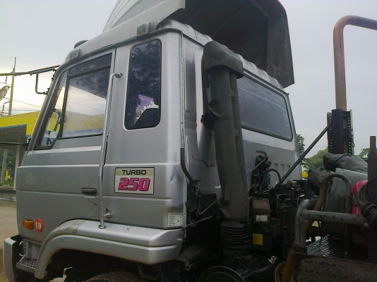 10ล้อหัวลากUD250แรง สวยมากเดิมๆ+หางพื้นเรียบPANUS 10ล้อหัวลากUD250แรง สวยมากเดิมๆ+หางพื้นเรียบPANUS