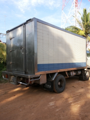 ขายตู้แห้งสแตนเลส ใส่ hino fc