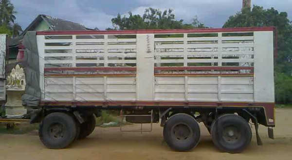 ขายยยยยยย     ลูกพ่วง   3  เพลาไม่ดั้มค่ะ  สวยมากขอบอก