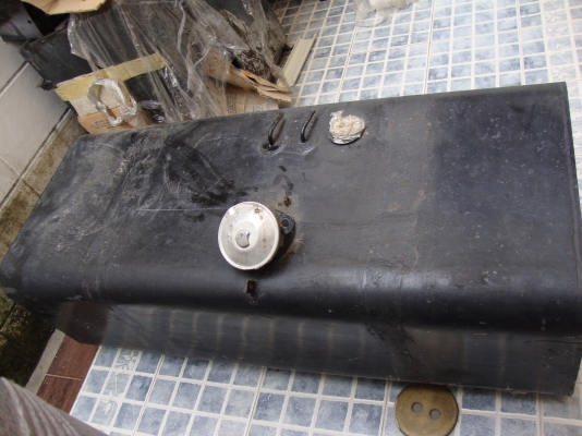 ขายถังน้ำมัน 300 ลิตร สภาพใหม่ ขายถังน้ำมัน 300 ลิตร สภาพใหม่