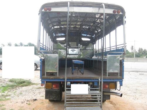 ขาย NKR 110 หกล้อโดยสาร ยาว 4.3 m จดปี 36 พร้อมใช้ โทร 088-4501277 ขาย NKR 110 หกล้อโดยสาร ยาว 4.3 m จดปี 36 พร้อมใช้ โทร 088-4501277