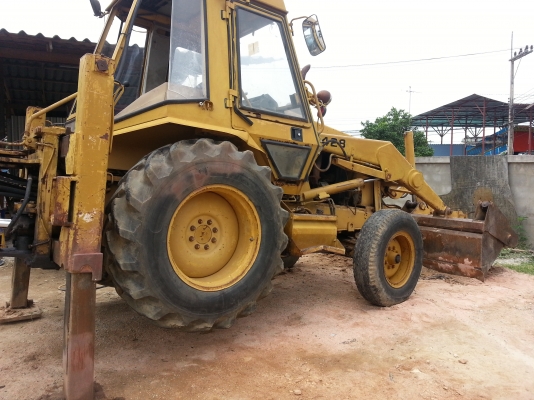 ขายด่วน รถตัหน้าขุดหลัง CAT 428 เพลาเดียว เอกสารเล่มทะเบียน