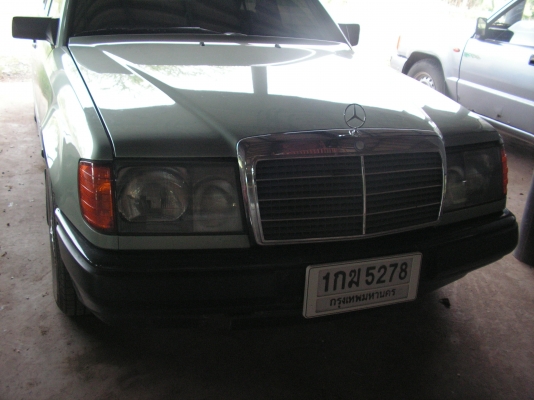 เบน300E  รับประกันความสวยและเดิมๆเลยครับ(เก่าเเต่ปีนะครับ)