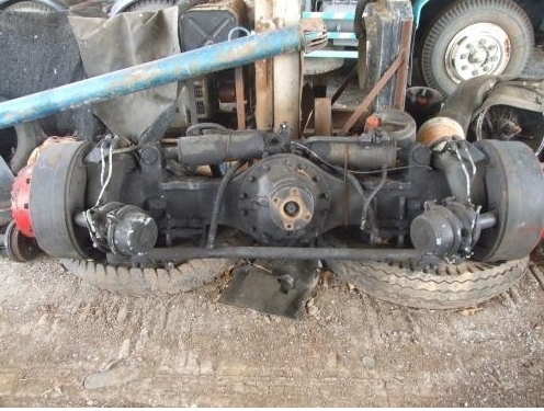 เสื้อเพลาหน้า-หลัง รถเครน4ล้อยาง 45ตัน ทอนาโด เสื้อเพลาหน้า-หลัง รถเครน4ล้อยาง 45ตัน ทอนาโด