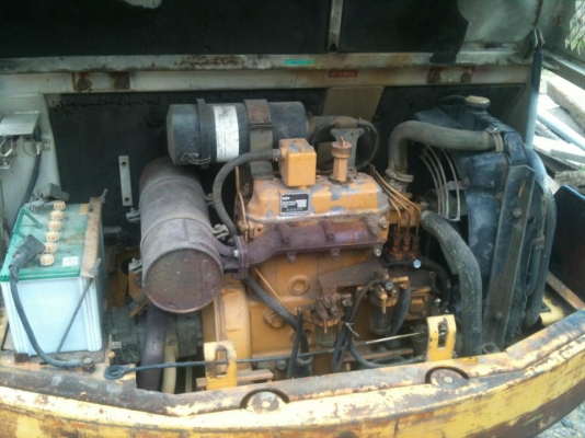 ขายรถแม็คโค pc 30-6 ราคา 370.000 บาท ขายรถแม็คโค pc 30-6 ราคา 370.000 บาท