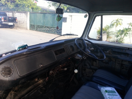 โฟล์คตู้แตงโม ไฟเลี้ยวล่าง