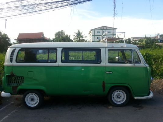 โฟล์คตู้แตงโม ไฟเลี้ยวล่าง