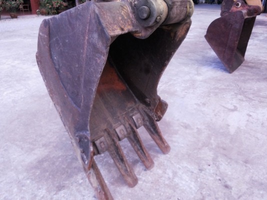 ขายรถขุดนำเข้า สภาพจากนอก SK60 มีรายหัวเจาะ 085 0408441 พรเทพแทรคเตอร์ เชียงราย ราคาพิเศษสำหรับหน้าฝน โทรมาเลยครับ ขายรถขุดนำเข้า สภาพจากนอก SK60 มีรายหัวเจาะ 085 0408441 พรเทพแทรคเตอร์ เชียงราย ราคาพิเศษสำหรับหน้าฝน โทรมาเลยครับ