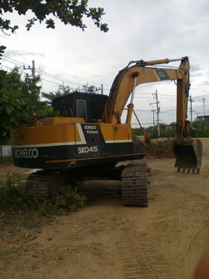 KOBELCO SK045 เอวแน่น ช่วงล่างเต็ม ใบแทรค50