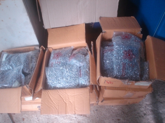 ขายน๊อตเกลียวปล่อยใหม่ถุงละ 150 บาท ถุงละ 3 กก.โทรฯเลยจัดส่งทั่วไทย