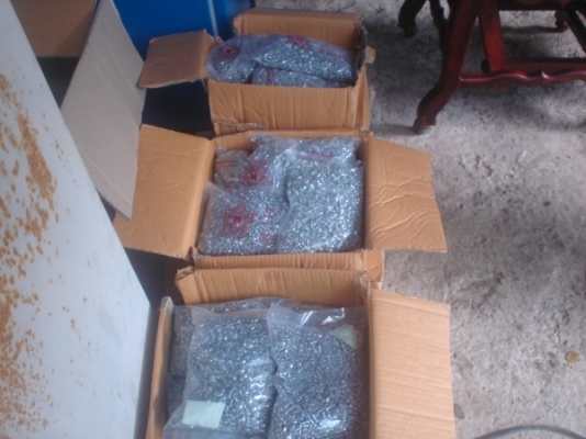 ขายน๊อตเกลียวปล่อยใหม่ถุงละ 150 บาท ถุงละ 3 กก.โทรฯเลยจัดส่งทั่วไทย