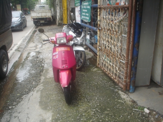 ขายแล้วคุณกัมปนาท หัวหินจบแล้วป๊อบสวยๆๆ แพ๊คส่งทั่วไทยขี่ได้ 100 \%ขอขาย3,000บาทขอราคานี้