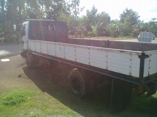 ขายด่วน  6 ล้อใหญ่