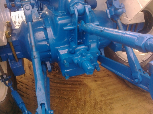 ขายรถไถ FORD 6600 T5 พร้อมลุยงานเอาไปเลยอุปกรณ์ 3 ชิ้น