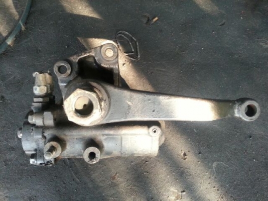 ขายกระปุกพวงมาลัยเพาเวอร์ มิตซูบิชิ ฟูโซ่