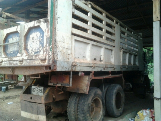 HINO F17 - 168 HP EH700 สิบล้อดั๊มพ์ 2 เพลา กระบะดั๊มพ์เหล็ก 12 ตันสภาพสวย เครื่องแน่นแรงดี ภายในเก๋งคอนโซลสวยครบ แอร์ พวงมาลัยเพาเวอร์ ช่วงล่างคัชซีสวยไม่มีบวม ยางสภาพดี 10 เส้นประมาณ 70\% พร้อมบรรทุกพร้อมใช้งาน เอกสารทะเบียนภาษีครบพร้อมโอน