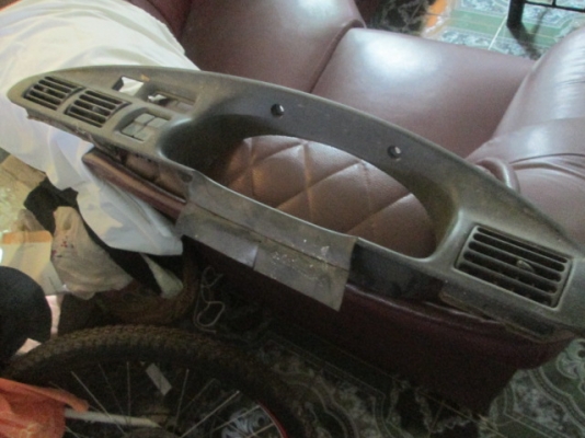 ขายแผงคอนโซลหน้ารถเก๋ง ไม่ระบุรุ่น