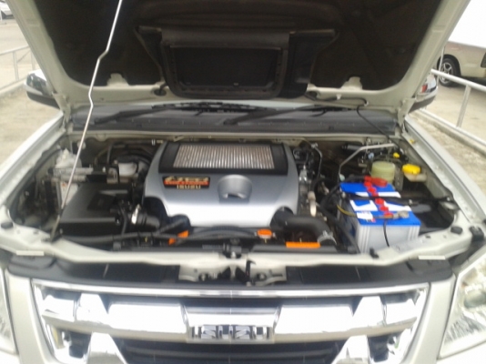 ขาย ISUZU Hi-lander 3.0 i-TEQ Super PLATINUM NAVI. ปี2010 สบรอนซ์เงิน M/T