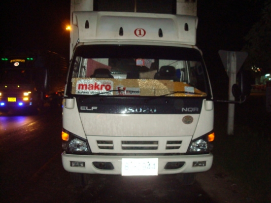 ขาย6ล้อตู้เย็น มีระบบทำความเย็น(-20) ติดต่อ 081-5400395