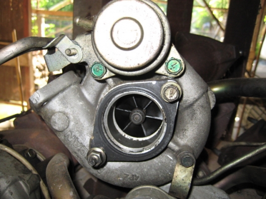 ขายเหมาเทอร์โบ nissan 45p2  4ลูก 8,000