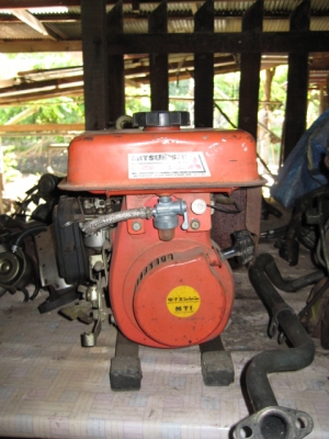 ขายปั้มน้ำติดเครื่องมิตซู4จังหวะ 3,500เก่าญี่ปุ่นครับ