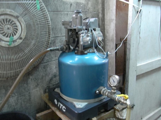 ขายปั้มน้ำ Hitachi(ITC) 250 W สภาพสวย พร้อมใช้งาน รับประกันคุณภาพ ดูประวัติขายผมได้ครับ