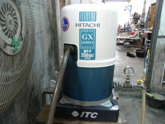 ขายปั้มน้ำ Hitachi(ITC) 250 W สภาพสวย พร้อมใช้งาน รับประกันคุณภาพ ดูประวัติขายผมได้ครับ