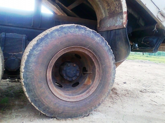 ขายด่วน..รถสิบล้อ MITSUBISHI ระหัสคัสซี FN225 K เครื่องยนต์ MITSUBISHI 6D14 รถสวย พร้อมใช้ มีทะเบียนครบ.