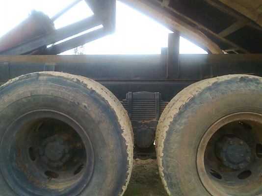 ขายด่วน..รถสิบล้อ MITSUBISHI ระหัสคัสซี FN225 K เครื่องยนต์ MITSUBISHI 6D14 รถสวย พร้อมใช้ มีทะเบียนครบ.