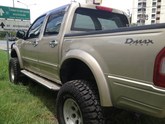 ขายรถ 4WD Isuzu D-max Cab4 LS ดีเซล 3,000 CC
