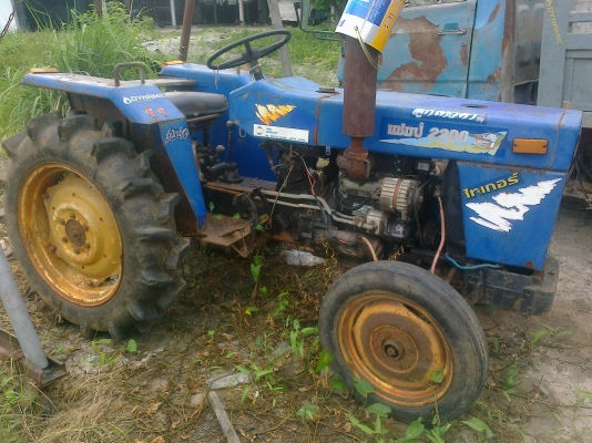 ขายรถไถ แชมป์2200 22 แรงม้า ราคาถูกๆ