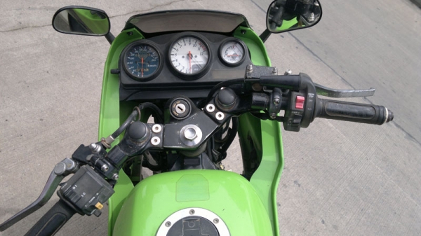 KR 150 CC ปี44 เสื้อทอง 1855 สวยๆ 25000 บาท