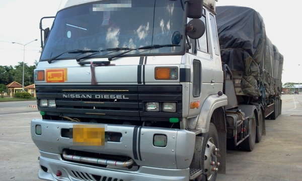 NISSAN DIESEL  22 ล้อ พร้อมหาง 3 เพลา จัดไฟแนนซ์ได้ 1,100,000 บาทค่ะ