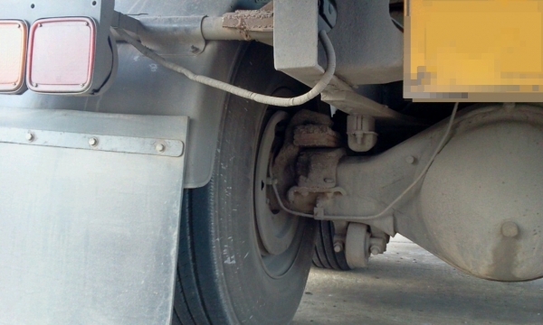 NISSAN DIESEL  22 ล้อ พร้อมหาง 3 เพลา จัดไฟแนนซ์ได้ 1,100,000 บาทค่ะ