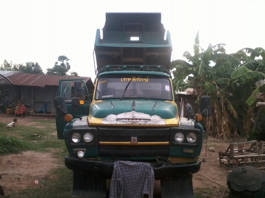 ขายด่วนหกล้อดั้ม ISUZU เครื่อง 6BB เกียร์ TX เฟืองท้าย FUSO ดั้มใหญ่