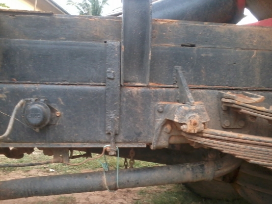 ขายด่วนหกล้อดั้ม ISUZU เครื่อง 6BB เกียร์ TX เฟืองท้าย FUSO ดั้มใหญ่