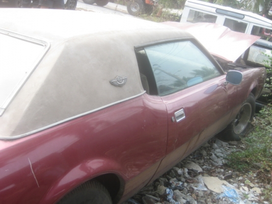 ขาย.fordthunderbird 1972