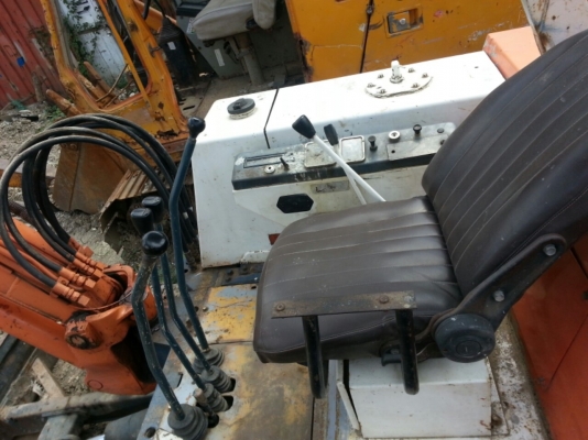 HItachi UH009 (เท่า PC35)