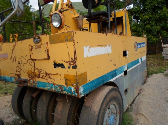 เจ้าของลดราคา  ลดราคาขาย รถบด 9 ล้อยาง Kawasaki KR20 สภาพสวยมาก