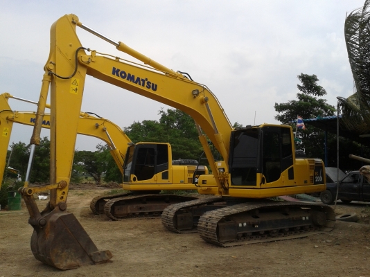 รถแบคโค komutsu pc200-8 ทำงาน 5812 ชั่วโมง